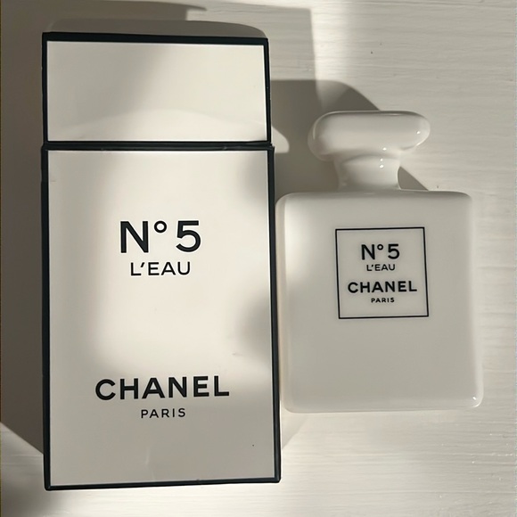 CHANEL Accessories - Chanel Decorative Bottle